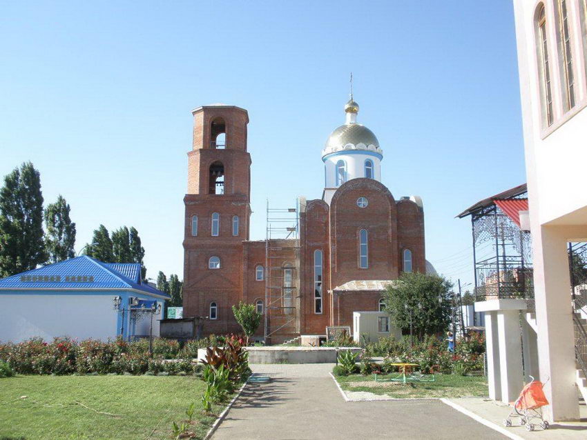 Церковь Покрова Пресвятой Богородицы, Краснодар (Краснодар, город, Краснодарский край). документальные фотографии, Вид с юга