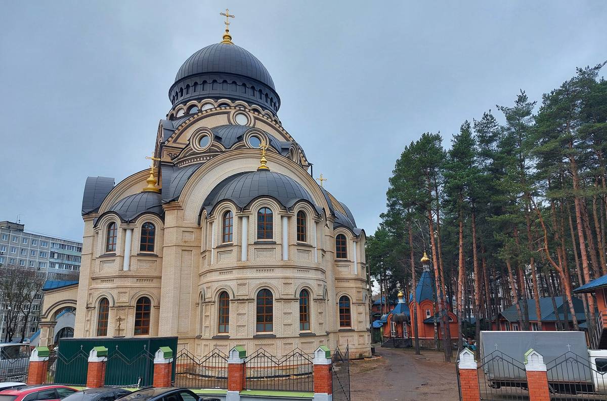 Церковь Казанской иконы Божией Матери, Раменское (Раменский район и гг. Бронницы, Жуковский, Московская область). фасады