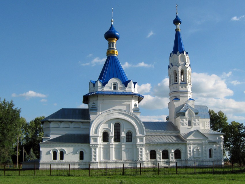 Коробовка. Церковь Димитрия Солунского. фасады