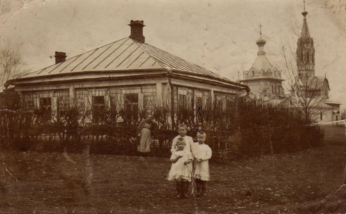 Церковь Димитрия Солунского, Коробовка (Грязинский район, Липецкая область). архивная фотография, Частная коллекция. Фото 1911 г.