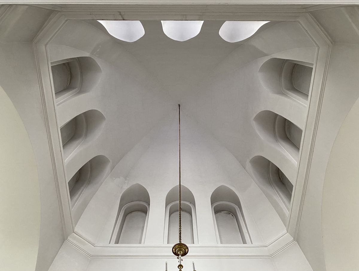 Своды главного объёма, интерьер и убранство. Церковь Димитрия Солунского, Коробовка (Грязинский район, Липецкая область)