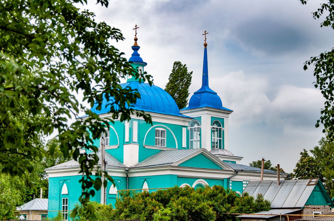 Церковь Покрова Пресвятой Богородицы, Павловка (Добринский район, Липецкая область). фасады, Церковь Покрова Пресвятой Богородицы