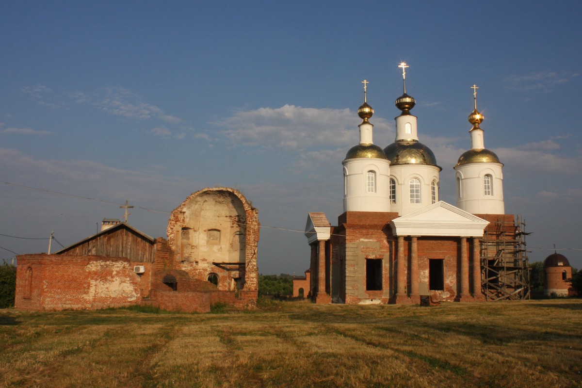 Раненбургская Петропавловская пустынь, Рощинский (Чаплыгинский район, Липецкая область). фасады