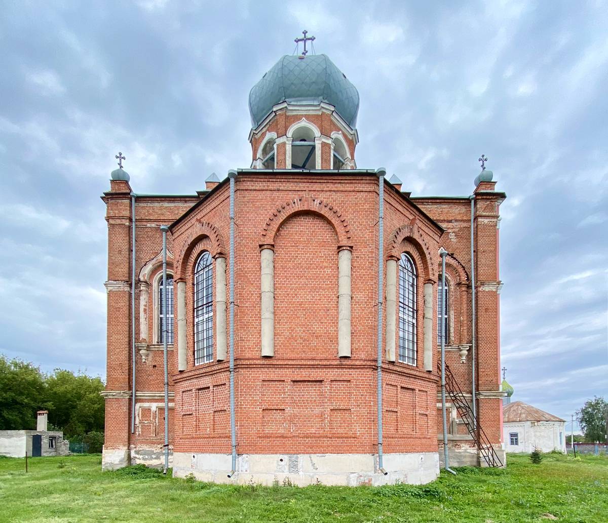 Восточный фасад, фасады. Церковь Димитрия Ростовского, Пушкино (Добринский район, Липецкая область)