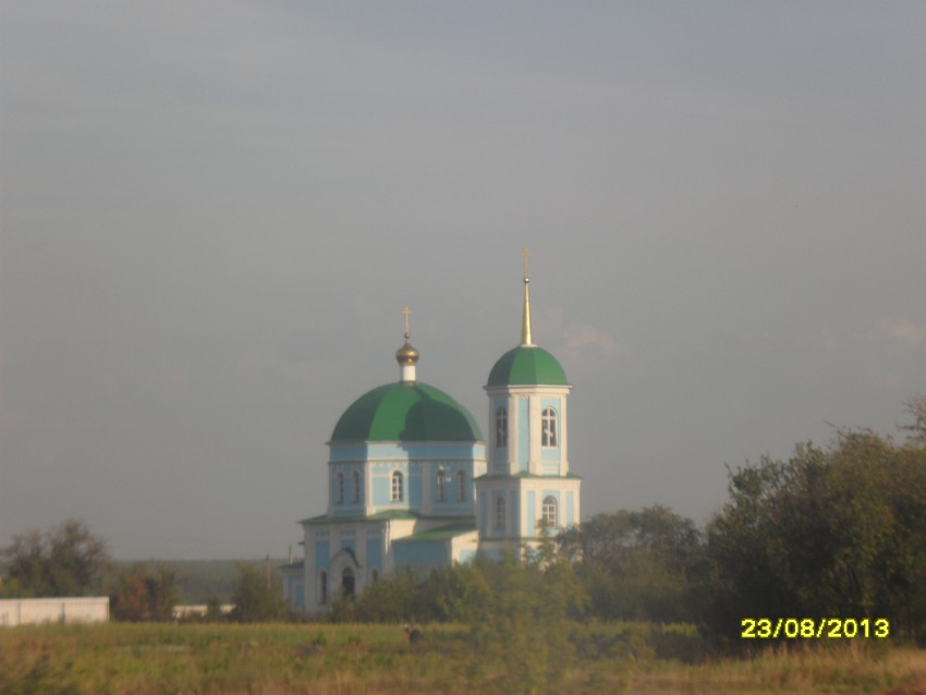 Церковь Покрова Пресвятой Богородицы, Филатовка (Добровский район, Липецкая область). общий вид в ландшафте