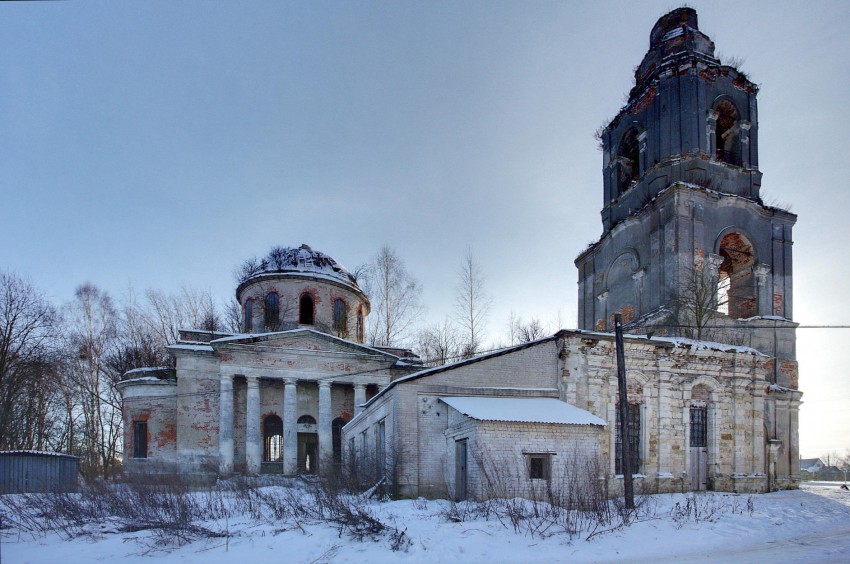 Церковь Флора и Лавра, Степурино (Старицкий район, Тверская область). фасады