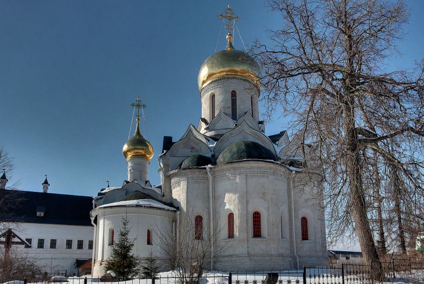 Саввино-Сторожевский монастырь. Собор Рождества Пресвятой Богородицы, Звенигород (Одинцовский городской округ и ЗАТО Власиха, Краснознаменск, Московская область). фасады