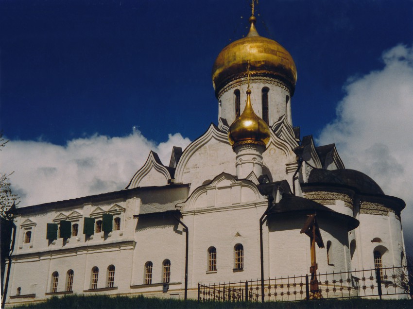 Саввино-Сторожевский монастырь. Собор Рождества Пресвятой Богородицы, Звенигород (Одинцовский городской округ и ЗАТО Власиха, Краснознаменск, Московская область). фасады