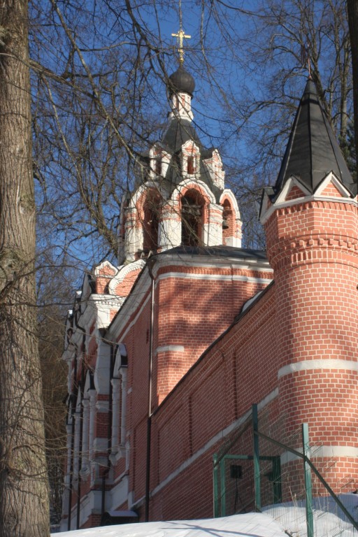 Звенигород. Церковь Саввы Сторожевского в Саввинском скиту. фасады