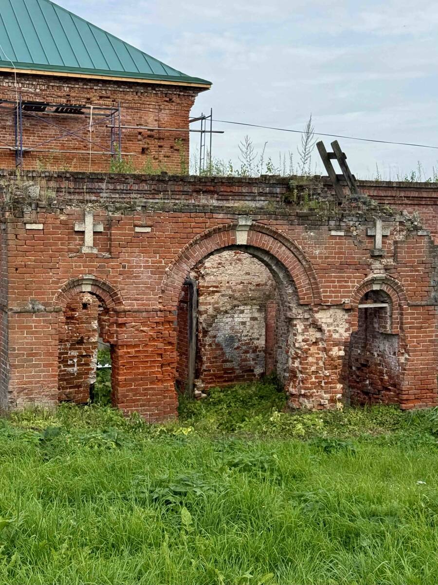 Церковь Сергия Радонежского, Пески (Вязниковский район, Владимирская область). архитектурные детали