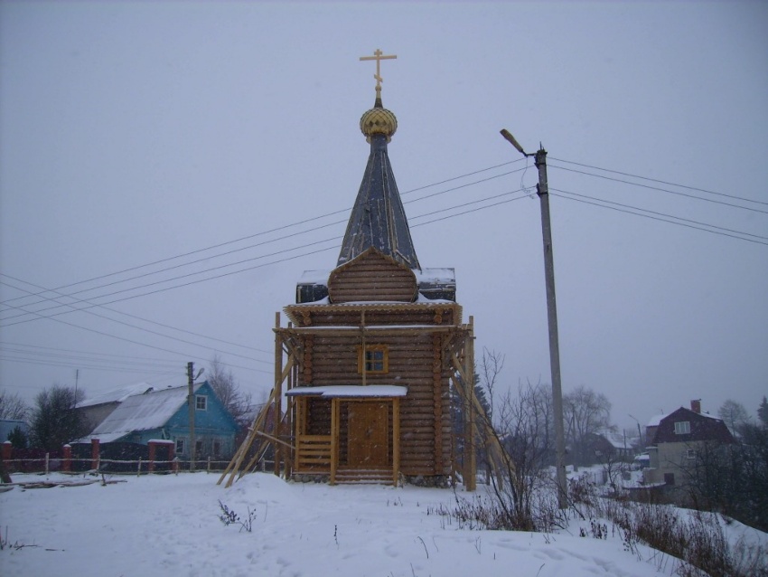 Малоярославец. Церковь Спаса Преображения. фасады, Вид  с  запада.