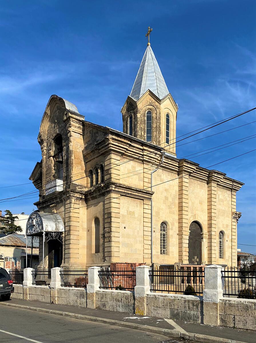Кутаиси. Церковь Петра и Павла. фасады, Вид с юго-запада