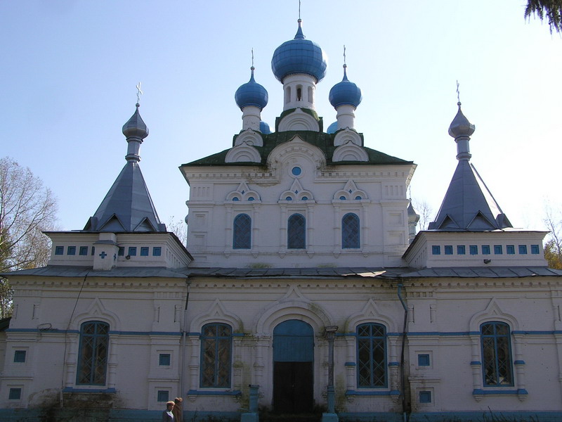 Кирс. Церковь Покрова Пресвятой Богородицы. фасады