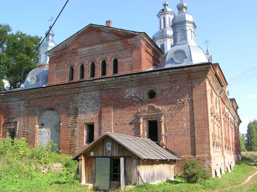 Церковь Воскресения Христова, Суна (Зуевский район, Кировская область). фасады