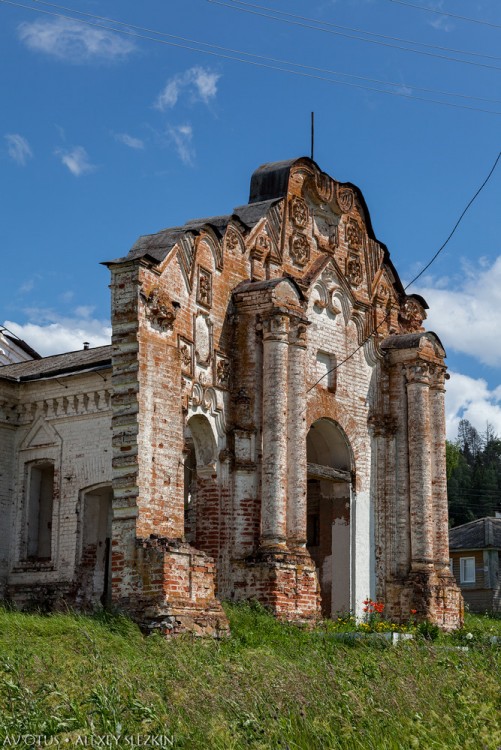 Сырьяны. Церковь Николая Чудотворца. фасады