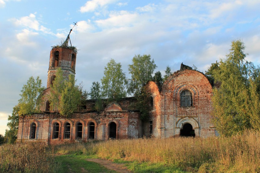 Церковь Казанской иконы Божией Матери, Желтые (Верхошижемский район, Кировская область). фасады