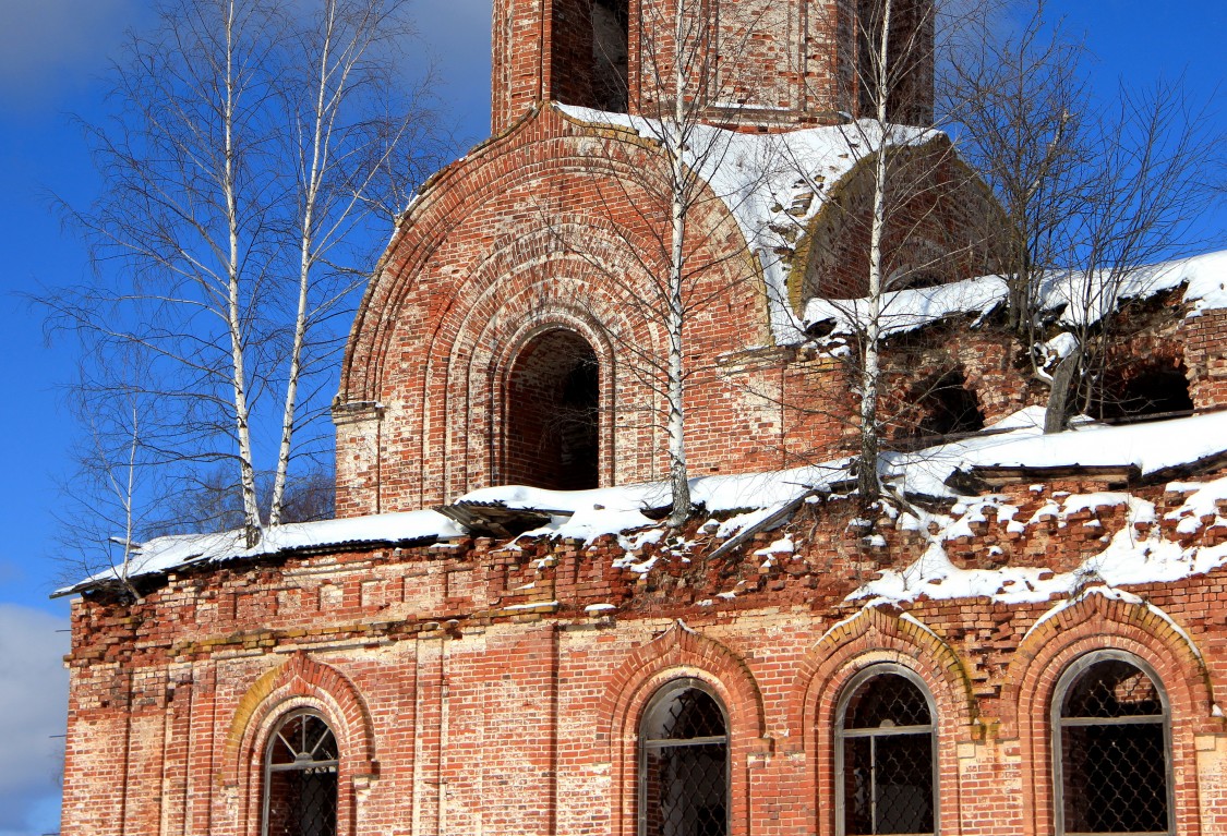 Церковь Казанской иконы Божией Матери, Желтые (Верхошижемский район, Кировская область). архитектурные детали