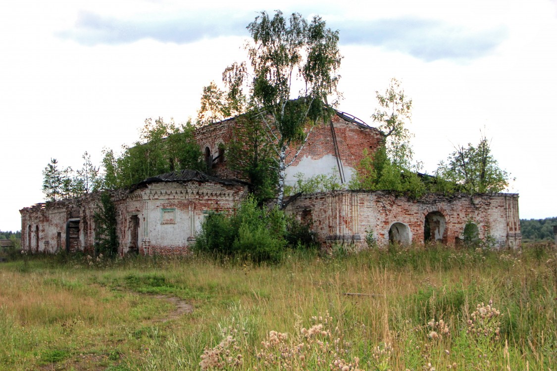 Полом. Церковь Спаса Нерукотворного Образа. фасады, Вид с юго-востока. С 2007г. ничего не изменилось.