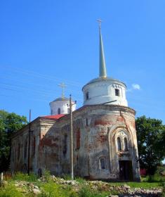 Островно. Церковь Троицы Живоначальной