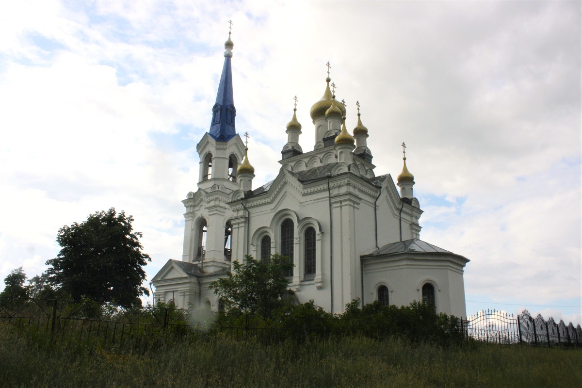 Церковь Введения во храм Пресвятой Богородицы, Белица (Беловский район, Курская область). фасады
