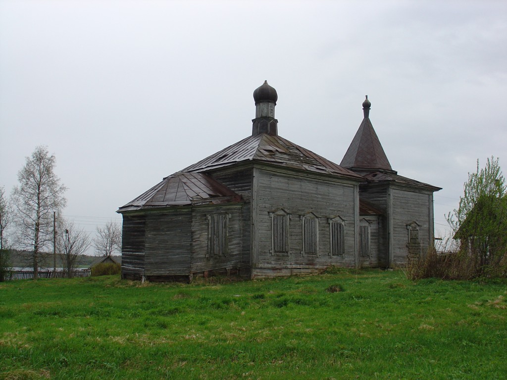 Церковь Фомы апостола, Красный Бор (Подпорожский район, Ленинградская область). фасады