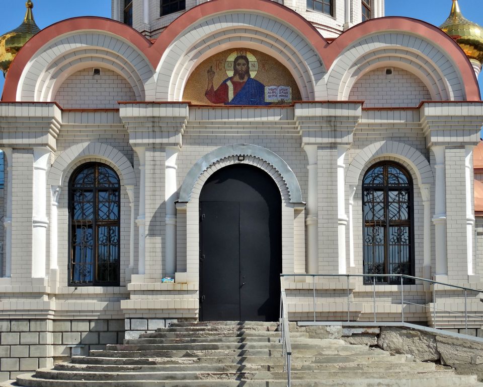 Волжский. Церковь Иоанна Богослова. архитектурные детали