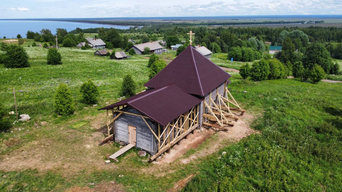 Церковь Преображения Господня, Ольково (Андомогорский погост) (Вытегорский район, Вологодская область). общий вид в ландшафте
