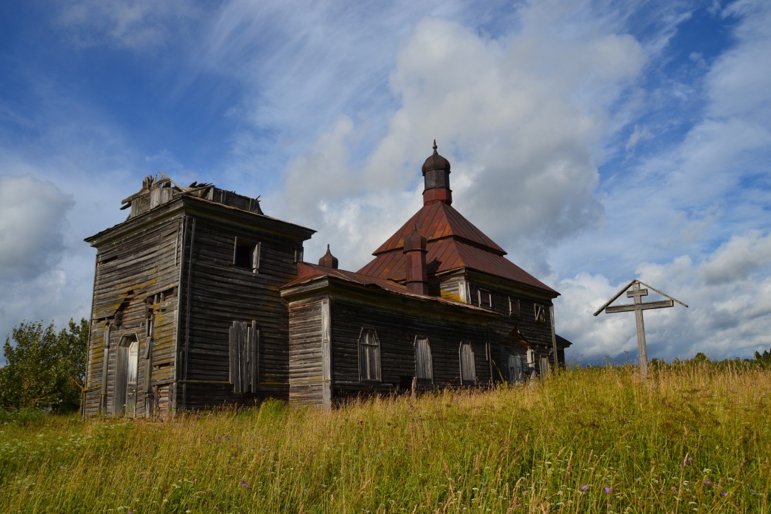 Великий Двор (Макачевский с/с). Церковь Воскресения Христова. фасады