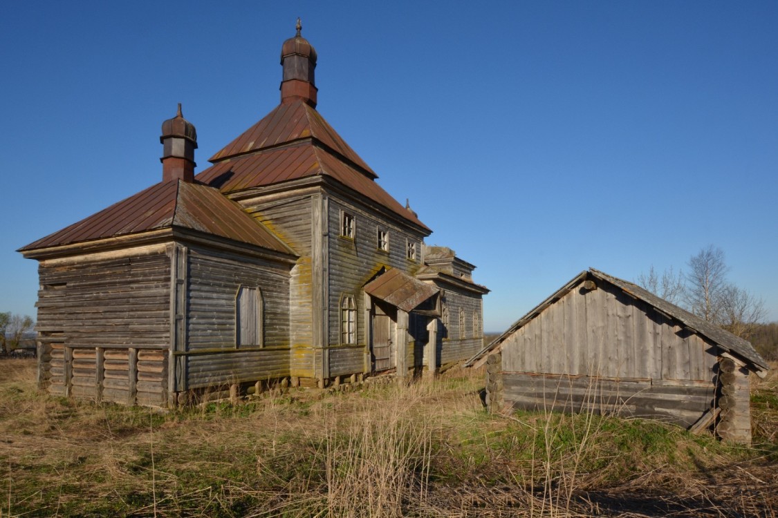 Церковь Воскресения Христова, Великий Двор (Макачевский с/с) (Вытегорский район, Вологодская область). фасады, Вид с северо-востока