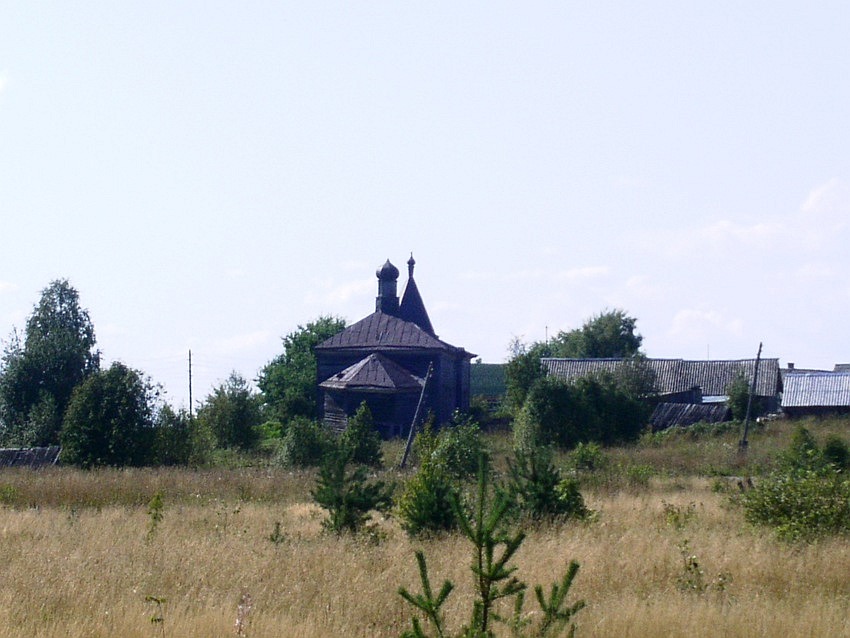 Церковь Фомы апостола, Красный Бор (Подпорожский район, Ленинградская область). общий вид в ландшафте, вид с востока
