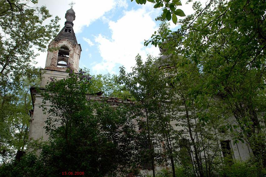 Церковь Воскресения Словущего, Ширяевская (Бабаевский район, Вологодская область). фасады
