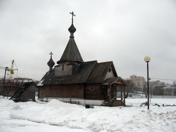 Витебск. Церковь Александра Невского. общий вид в ландшафте