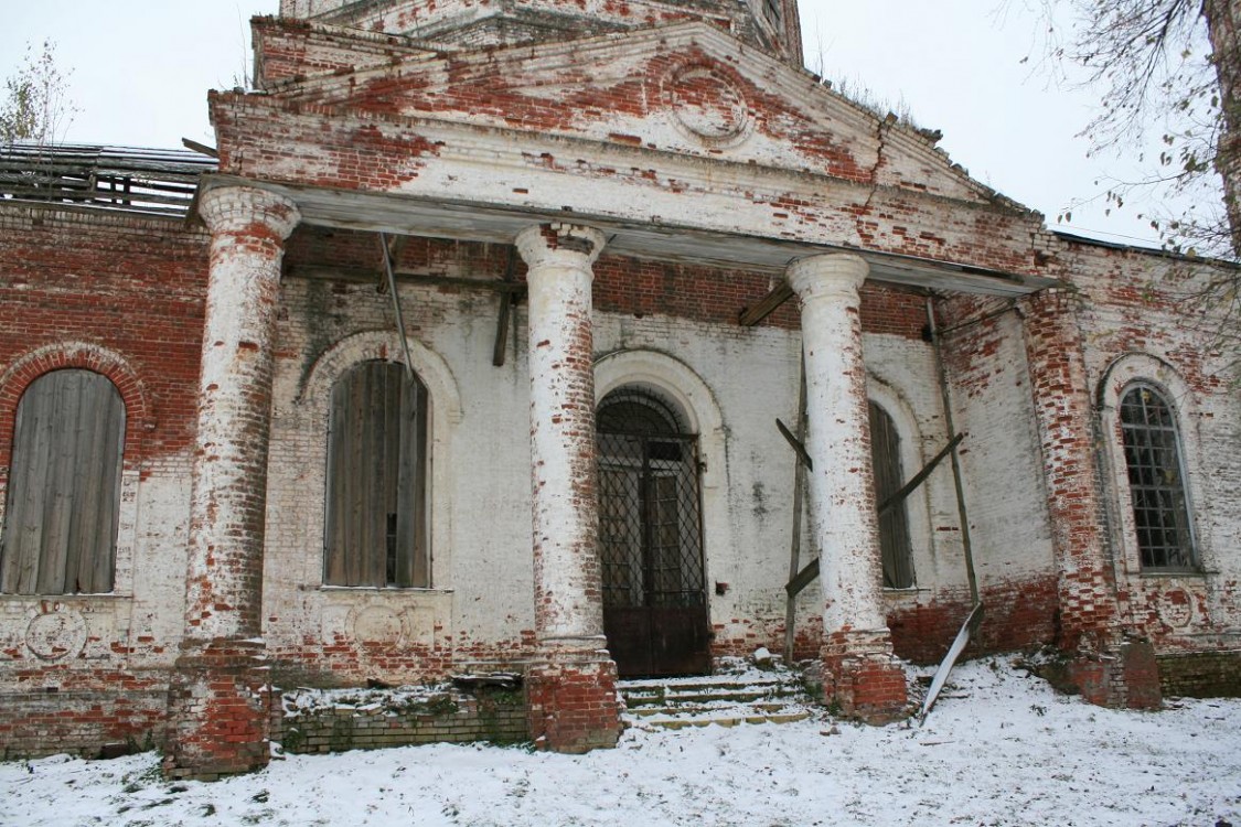 Церковь Космы и Дамиана, Орша (Советский район, Республика Марий Эл). архитектурные детали