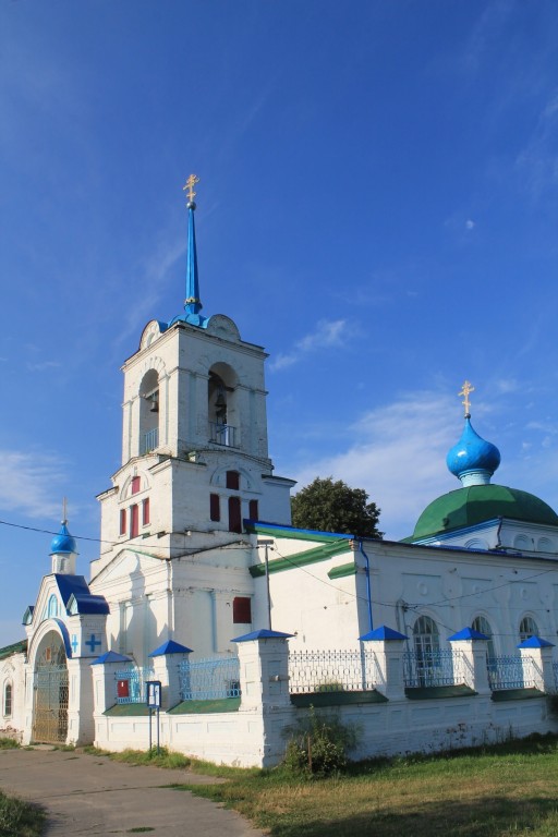Церковь Владимирской иконы Божией Матери, Владимирское (Горномарийский район, Республика Марий Эл). архитектурные детали, Фасады