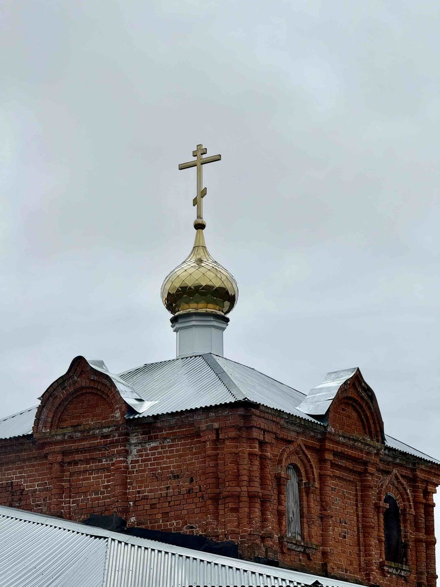 архитектурные детали. Церковь Троицы Живоначальной (новая), Горные Березники (Дальнеконстантиновский район, Нижегородская область)