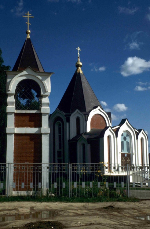 Дзержинский. Церковь Сошествия Святого Духа. фасады