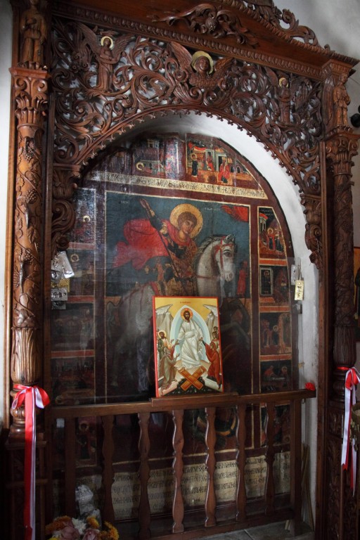 Церковь Георгия Победоносца, Ларнака (Ларнака, Кипр). интерьер и убранство, фреска Святого Георгия, поновленная в 1706 г.