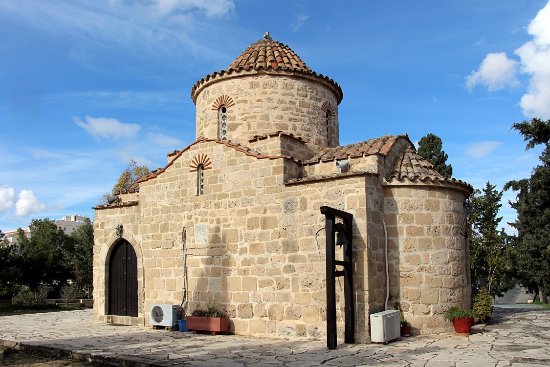 Ларнака. Церковь Георгия Победоносца. фасады