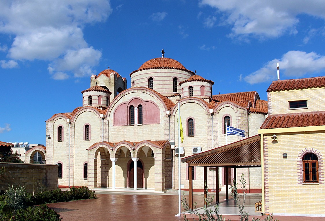 Ларнака. Церковь Феклы Иконийской. фасады