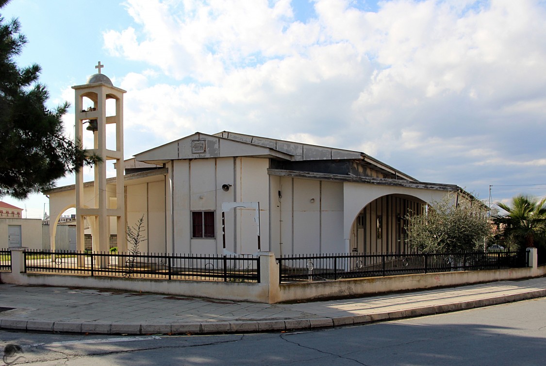 Церковь Елевферия, Ларнака (Ларнака, Кипр). фасады