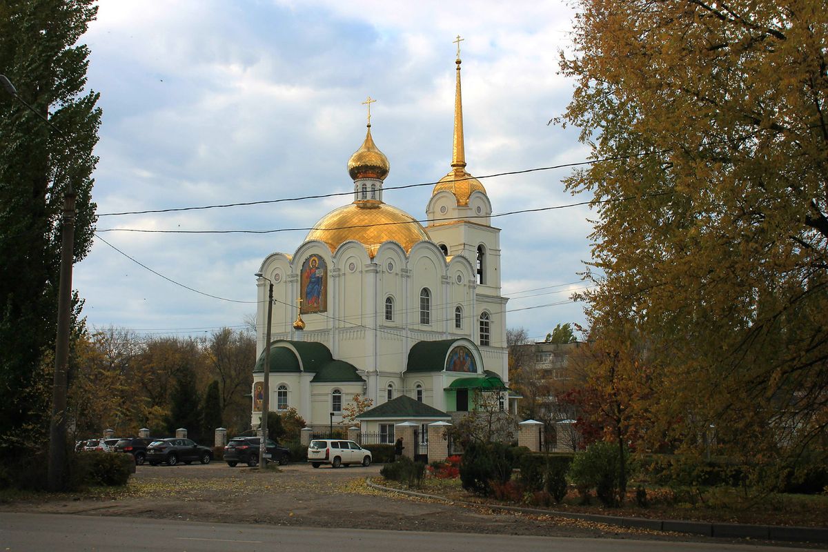 Церковь Сергия Радонежского, Воронеж (Воронеж, город, Воронежская область). общий вид в ландшафте, Сергиевская церковь вид с пер. Отличников