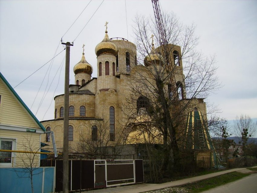 Храм Троицы Живоначальной. Горячий Ключ, апрель 2015 - АРХИТЕКТУРНОЕ НАСЛЕДИЕ - 