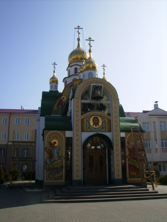 Церковь Пантелеимона Целителя при Онкологическом институте, Ростов-на-Дону (Ростов-на-Дону, город, Ростовская область). дополнительная информация, Вид  с  запада