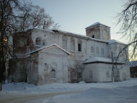 Валдай. Церковь Введения во храм Пресвятой Богородицы