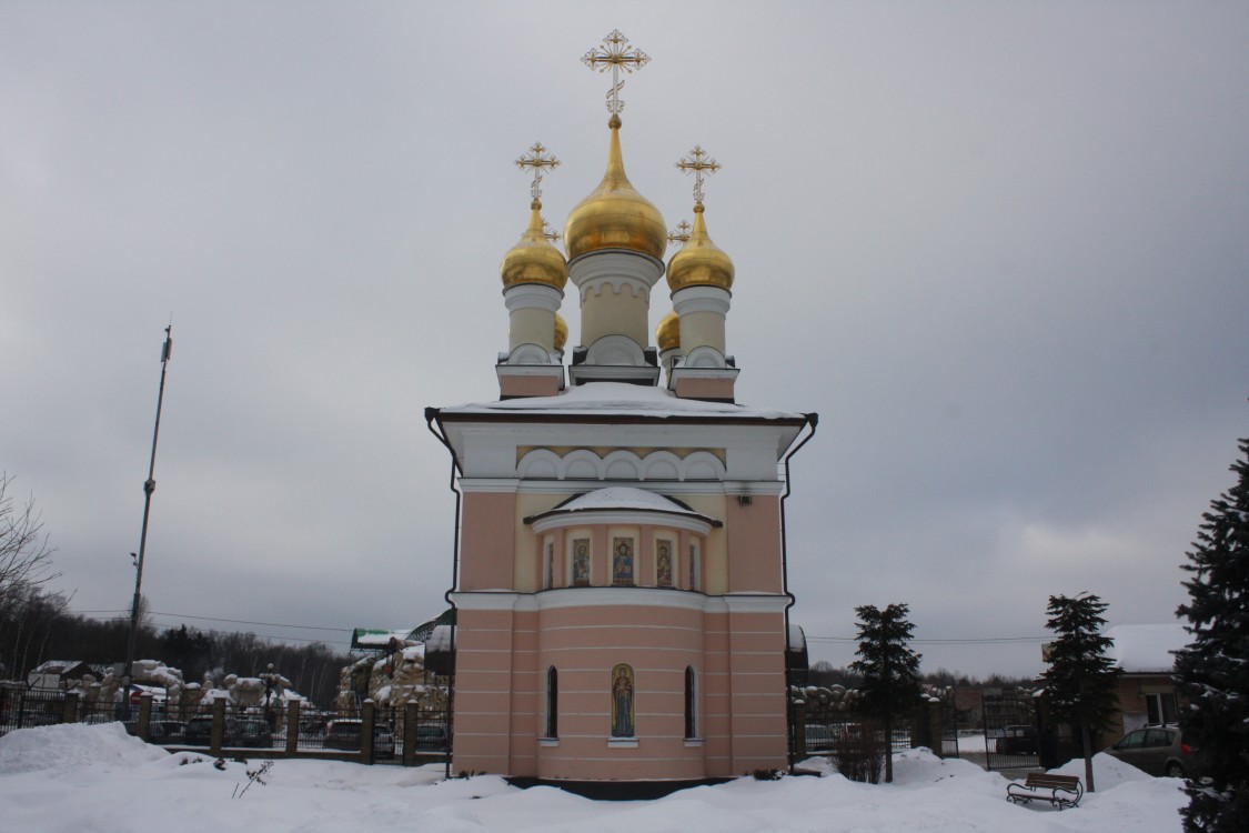 Ульяновского лесопарка, посёлок. Церковь иконы Божией Матери 