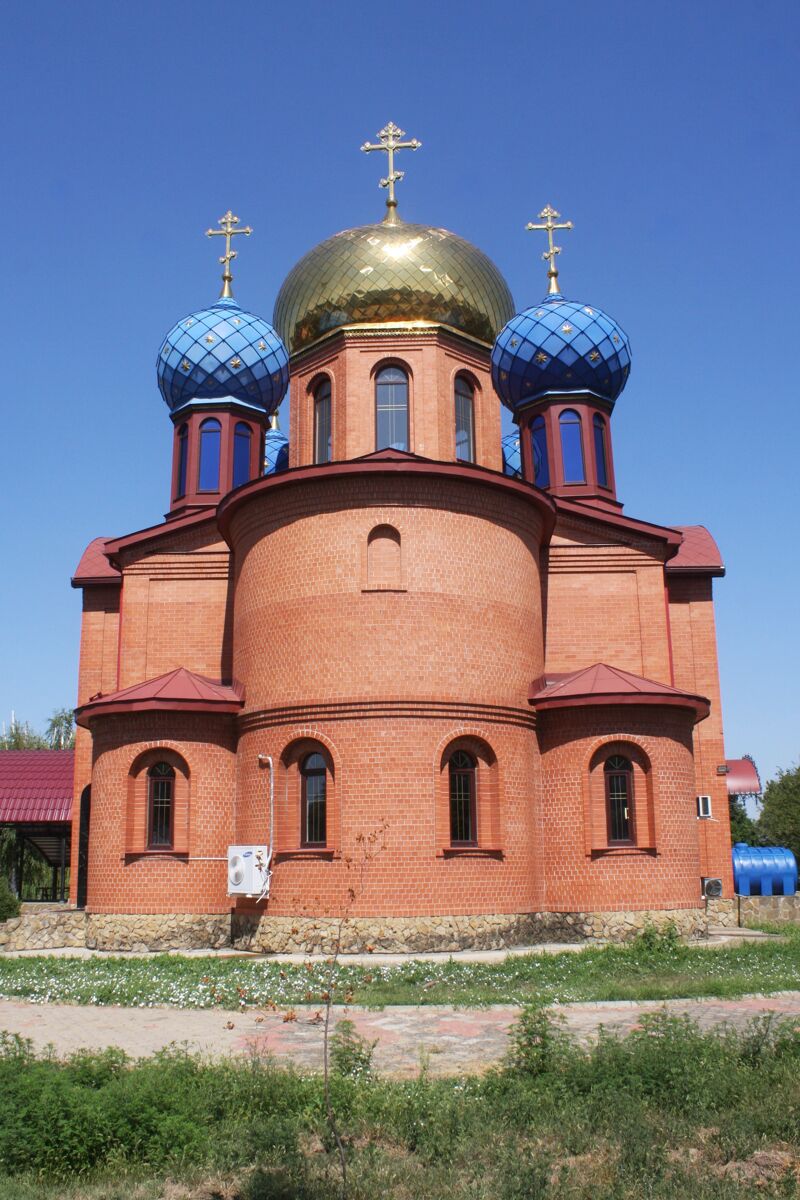 Церковь Успения Пресвятой Богородицы, Ладожская (Усть-Лабинский район, Краснодарский край). фасады