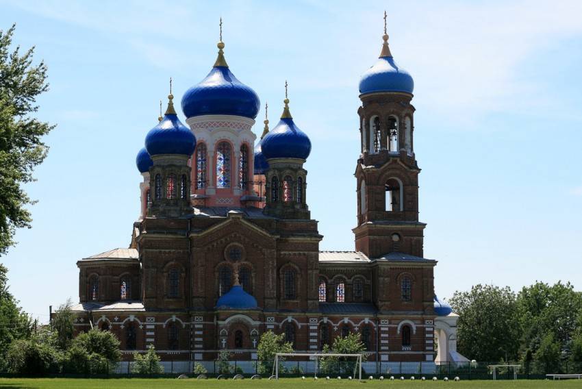 Церковь Рождества Пресвятой Богородицы, Воронежская (Усть-Лабинский район, Краснодарский край). фасады