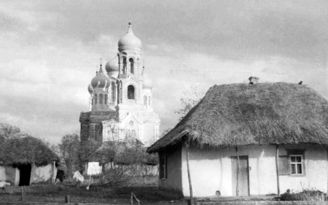 Церковь Рождества Пресвятой Богородицы, Воронежская (Усть-Лабинский район, Краснодарский край). архивная фотография, Фото 1942 г. с аукциона e-bay.de