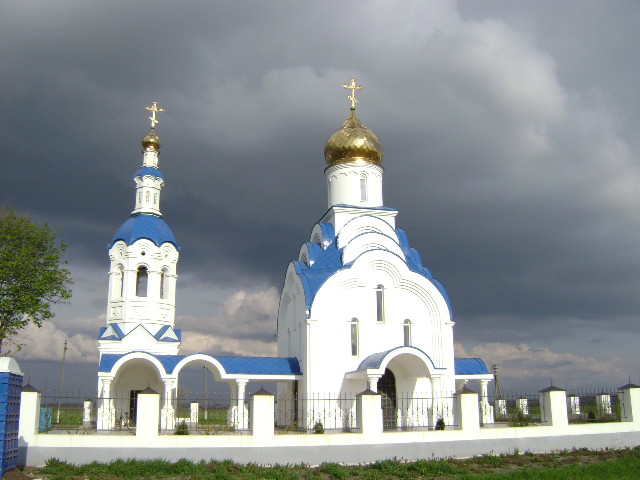 Церковь Воскресения Христова, Железный, хутор (Усть-Лабинский район, Краснодарский край). общий вид в ландшафте