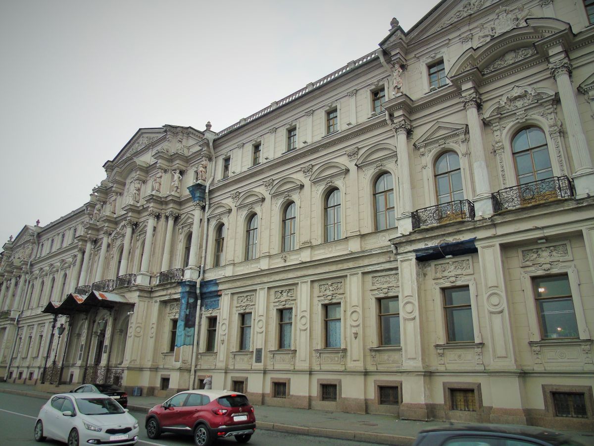 Домовая церковь Михаила Архангела при дворце вел. кн. Николая Михайловича, Центральный район (Санкт-Петербург, г. Санкт-Петербург). фасады